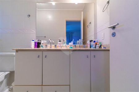 Casa à venda com 265m², 4 quartos e 3 vagas