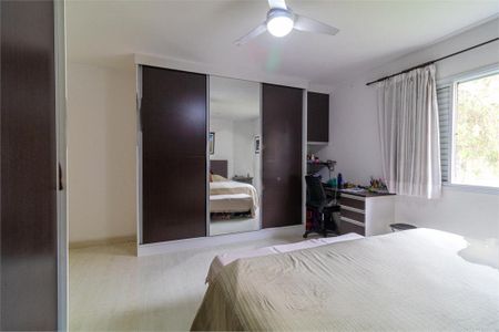 Casa à venda com 265m², 4 quartos e 3 vagas