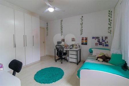 Casa à venda com 265m², 4 quartos e 3 vagas