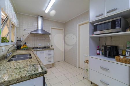 Casa à venda com 265m², 4 quartos e 3 vagas