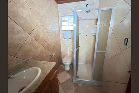 Apartamento para alugar com 60m², 2 quartos e sem vagaBanheiro