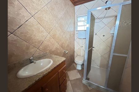 Apartamento para alugar com 60m², 2 quartos e sem vagaBanheiro