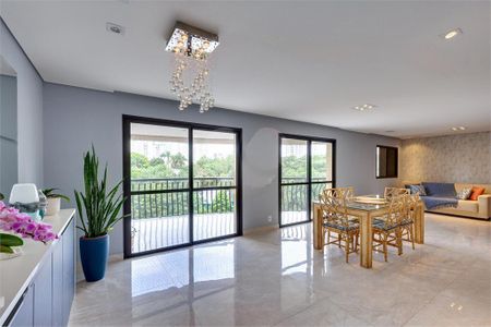 Apartamento à venda com 3 quartos, 148m² em Santo Amaro, São Paulo