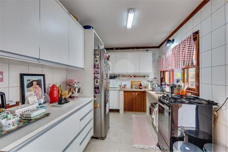 Casa de condomínio à venda com 111m², 3 quartos e 1 vaga