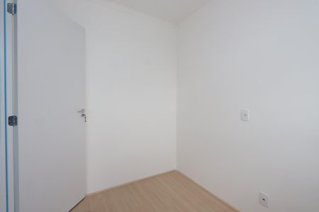 Quarto 1 de apartamento para alugar com 2 quartos, 38m² em Cidade São Mateus, São Paulo