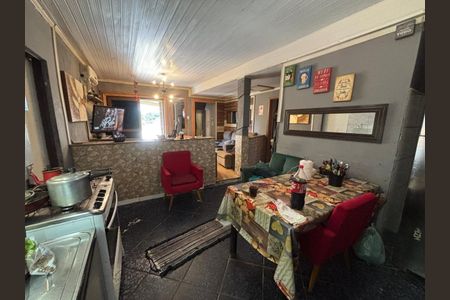 Casa à venda com 200m², 4 quartos e 2 vagasCozinha