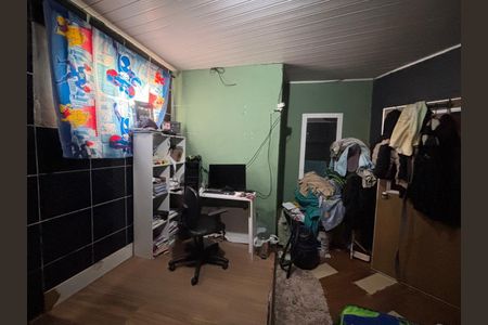 Casa à venda com 200m², 4 quartos e 2 vagasQuarto 2