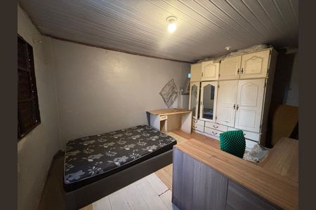 Casa à venda com 200m², 4 quartos e 2 vagasCasa 2 - Quarto