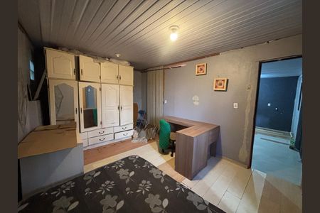 Casa à venda com 200m², 4 quartos e 2 vagasCasa 2 - Quarto