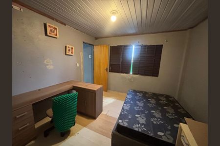 Casa à venda com 200m², 4 quartos e 2 vagasCasa 2 - Quarto