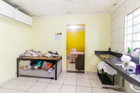 Casa à venda com 50m², 2 quartos e 1 vaga Cozinha 2