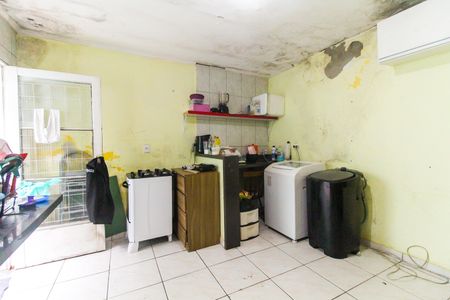 Casa à venda com 50m², 2 quartos e 1 vaga Cozinha 2