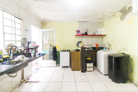 Casa à venda com 50m², 2 quartos e 1 vaga Cozinha 2