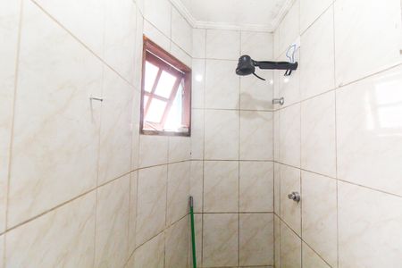 Casa à venda com 50m², 2 quartos e 1 vagaBanheiro da Suíte 2