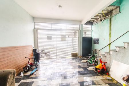 Casa à venda com 50m², 2 quartos e 1 vagaGaragem
