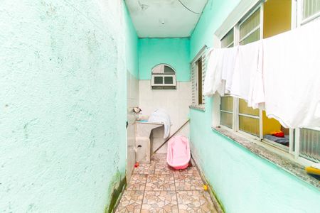 Casa à venda com 50m², 2 quartos e 1 vagaÁrea de Serviço