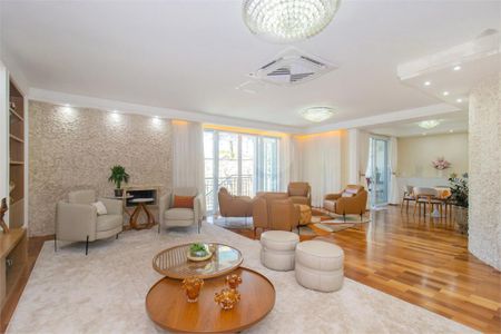 Casa à venda com 4 quartos, 424m² em Santo Amaro, São Paulo