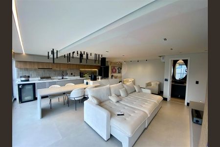 Apartamento à venda com 2 quartos, 94m² em Vila Cordeiro, São Paulo