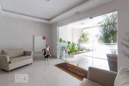 Apartamento à venda com 84m², 2 quartos e 2 vagasÁrea comum - Hall