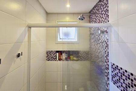 Apartamento à venda com 84m², 2 quartos e 2 vagasBanheiro - Suíte