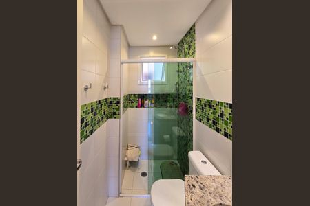 Apartamento à venda com 84m², 2 quartos e 2 vagasBanheiro Social