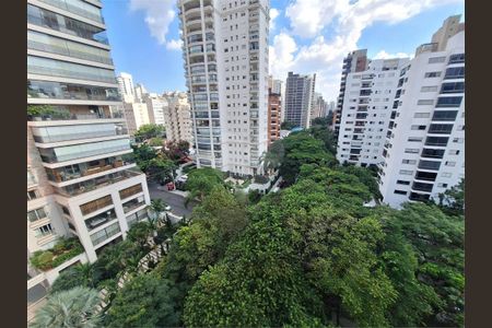 Apartamento à venda com 124m², 3 quartos e 2 vagas