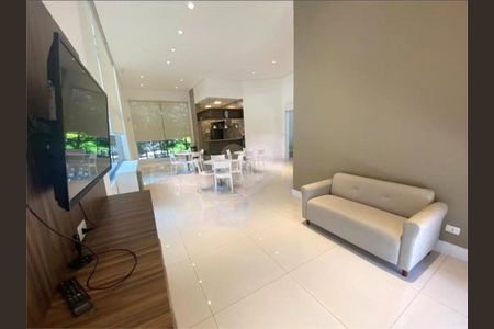 Apartamento à venda com 3 quartos, 124m² em Indianópolis, São Paulo