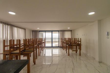 Apartamento para alugar com 36m², 1 quarto e sem vaga Apartamento para alugar com 36m², 1 quarto e sem vagaÁrea comum - Salão de festas 2