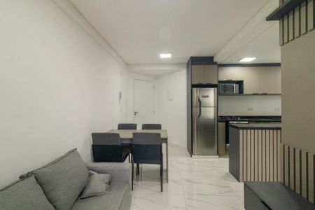Sala de apartamento para alugar com 1 quarto, 36m² em Guaíra, Curitiba