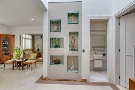 Casa à venda com 2 quartos, 332m² em Jardim dos Estados, São Paulo