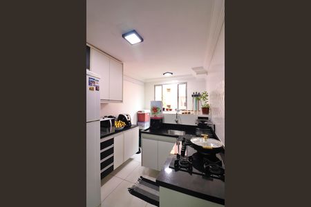 Apartamento à venda com 50m², 2 quartos e 1 vagaCozinha e Área de Serviço