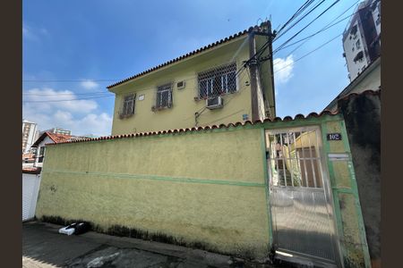 Apartamento para alugar com 70m², 2 quartos e sem vagaFachada
