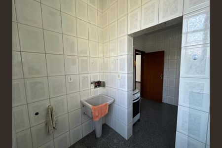 Apartamento para alugar com 70m², 2 quartos e sem vagaÁrea de Serviço