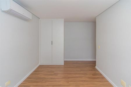 Apartamento à venda com 3 quartos, 200m² em Jardim Prudência, São Paulo