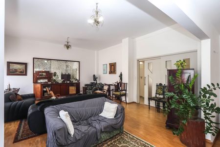 Casa à venda com 189m², 3 quartos e 1 vaga