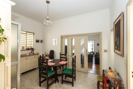 Casa à venda com 189m², 3 quartos e 1 vaga