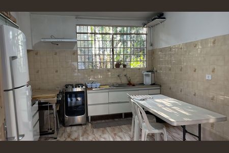 Casa para alugar com 1000m², 2 quartos e 3 vagas Casa para alugar com 1000m², 2 quartos e 3 vagasCozinha