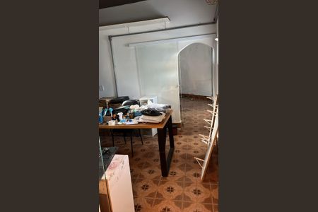 Casa para alugar com 1000m², 2 quartos e 3 vagas Casa para alugar com 1000m², 2 quartos e 3 vagasQuarto