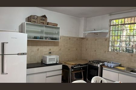 Casa para alugar com 1000m², 2 quartos e 3 vagas Casa para alugar com 1000m², 2 quartos e 3 vagasCozinha