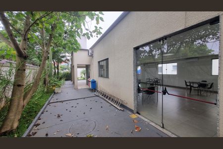 Apartamento para alugar com 45m², 2 quartos e 1 vaga Apartamento para alugar com 45m², 2 quartos e 1 vagaÁrea comum - Salão de festas