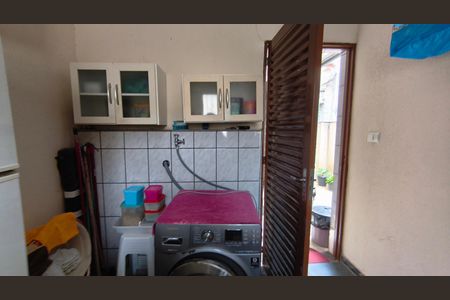 Casa à venda com 152m², 4 quartos e 2 vagas Casa à venda com 152m², 4 quartos e 2 vagasQuarto de Serviço