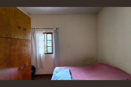 Casa à venda com 152m², 4 quartos e 2 vagas Casa à venda com 152m², 4 quartos e 2 vagasQuarto 1