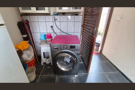 Casa à venda com 152m², 4 quartos e 2 vagas Casa à venda com 152m², 4 quartos e 2 vagasQuarto de Serviço