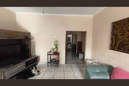 Casa à venda com 152m², 4 quartos e 2 vagas Casa à venda com 152m², 4 quartos e 2 vagasSala