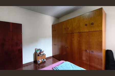Casa à venda com 152m², 4 quartos e 2 vagasQuarto 1
