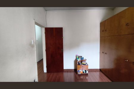 Casa à venda com 152m², 4 quartos e 2 vagas Casa à venda com 152m², 4 quartos e 2 vagasQuarto 1