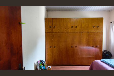 Casa à venda com 152m², 4 quartos e 2 vagas Casa à venda com 152m², 4 quartos e 2 vagasQuarto 1