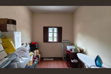 Casa à venda com 152m², 4 quartos e 2 vagas Casa à venda com 152m², 4 quartos e 2 vagasQuarto 2