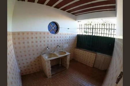 Casa para alugar com 3 quartos, 107m² em Caieiras, Vespasiano