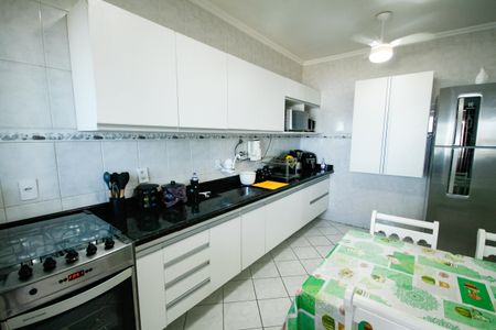Apartamento para alugar com 226m², 3 quartos e 1 vagaCozinha 